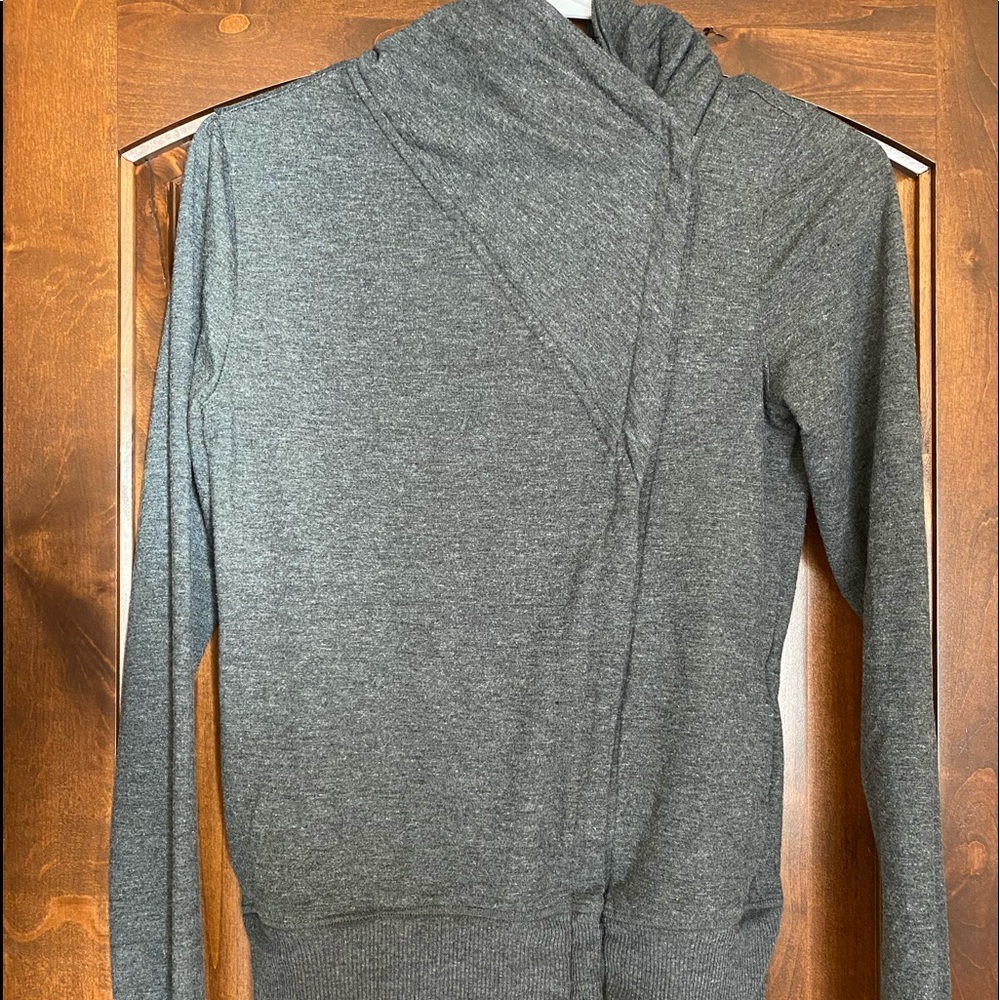 Fancy gray zip up sweatshirt